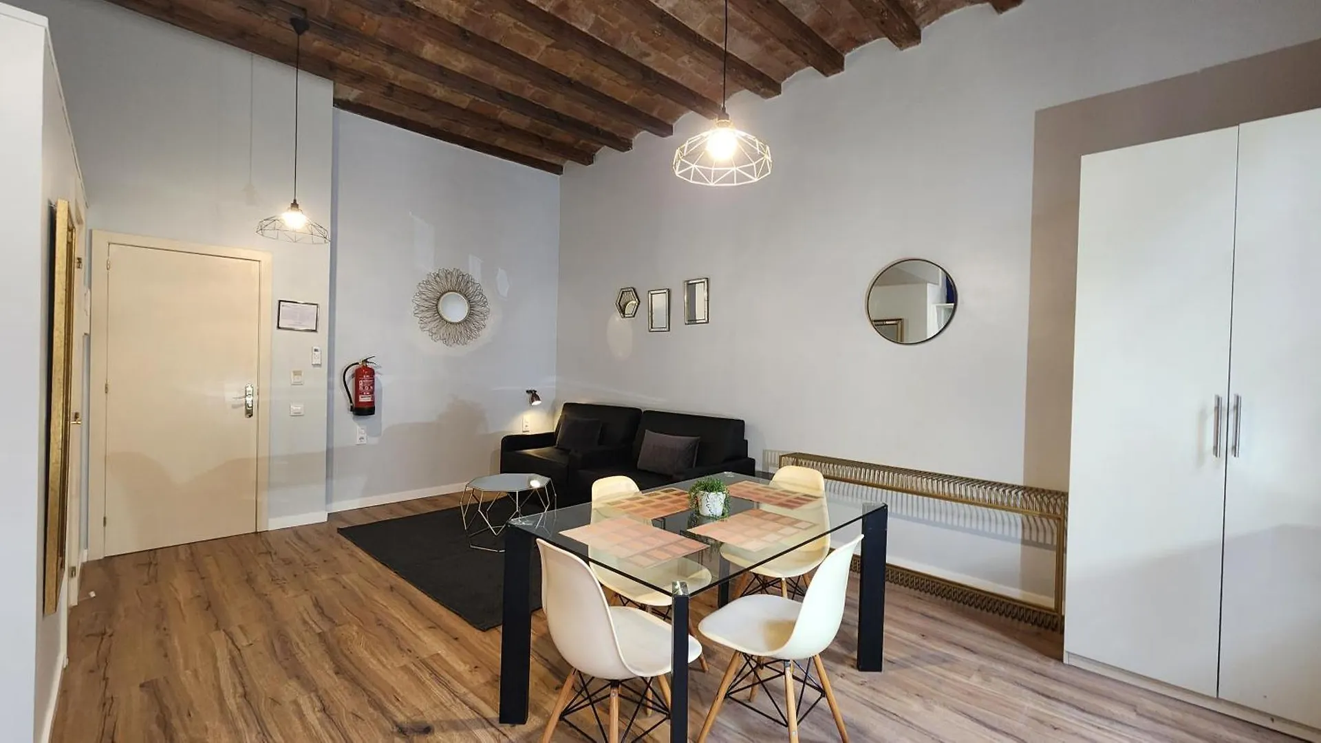 Barrio Gotico Apartments Ferran Barcelona Spain