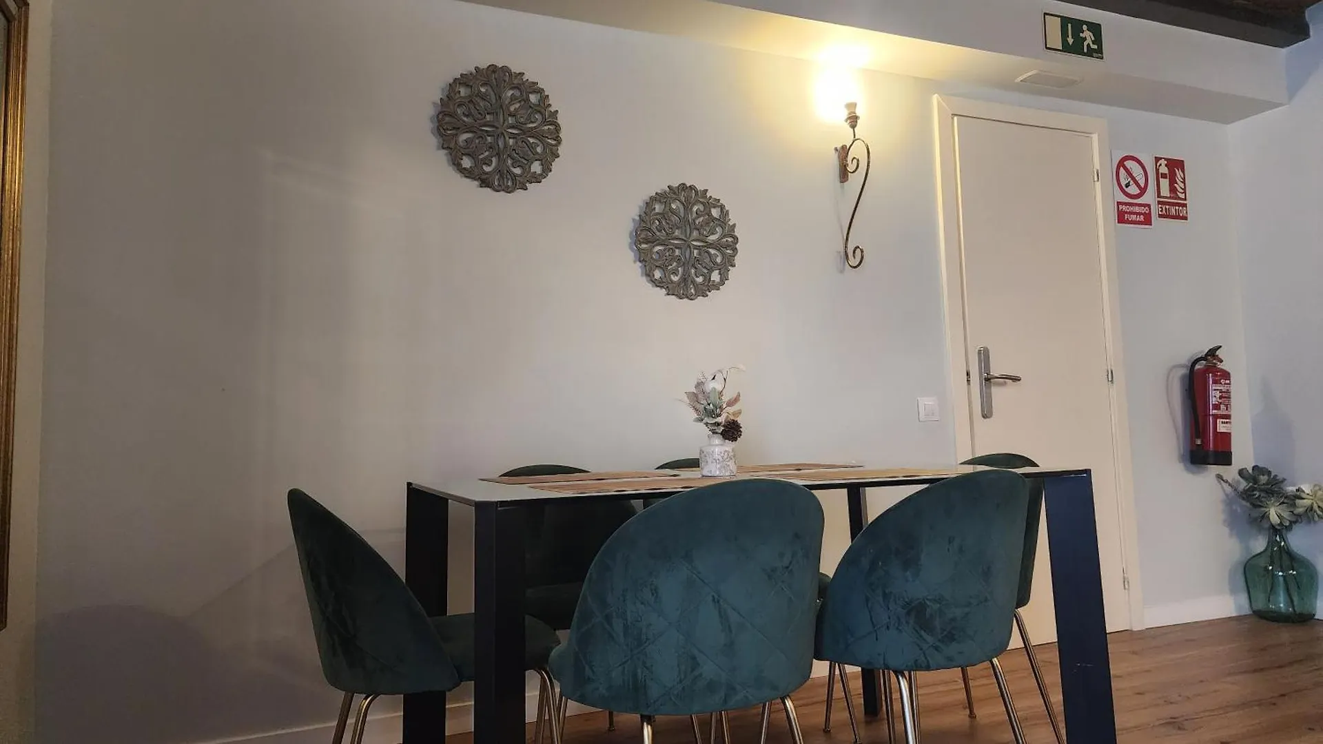 Barrio Gotico Apartments Ferran Barcelona Spain